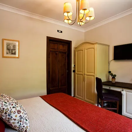 ファームステイ Il Convento マッサ・ルブレンセ